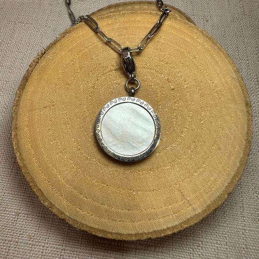 Médaillon nacre Alaïa Bijoux