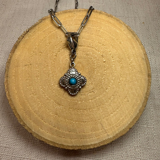 Trefle petite perle Alaïa Bijoux