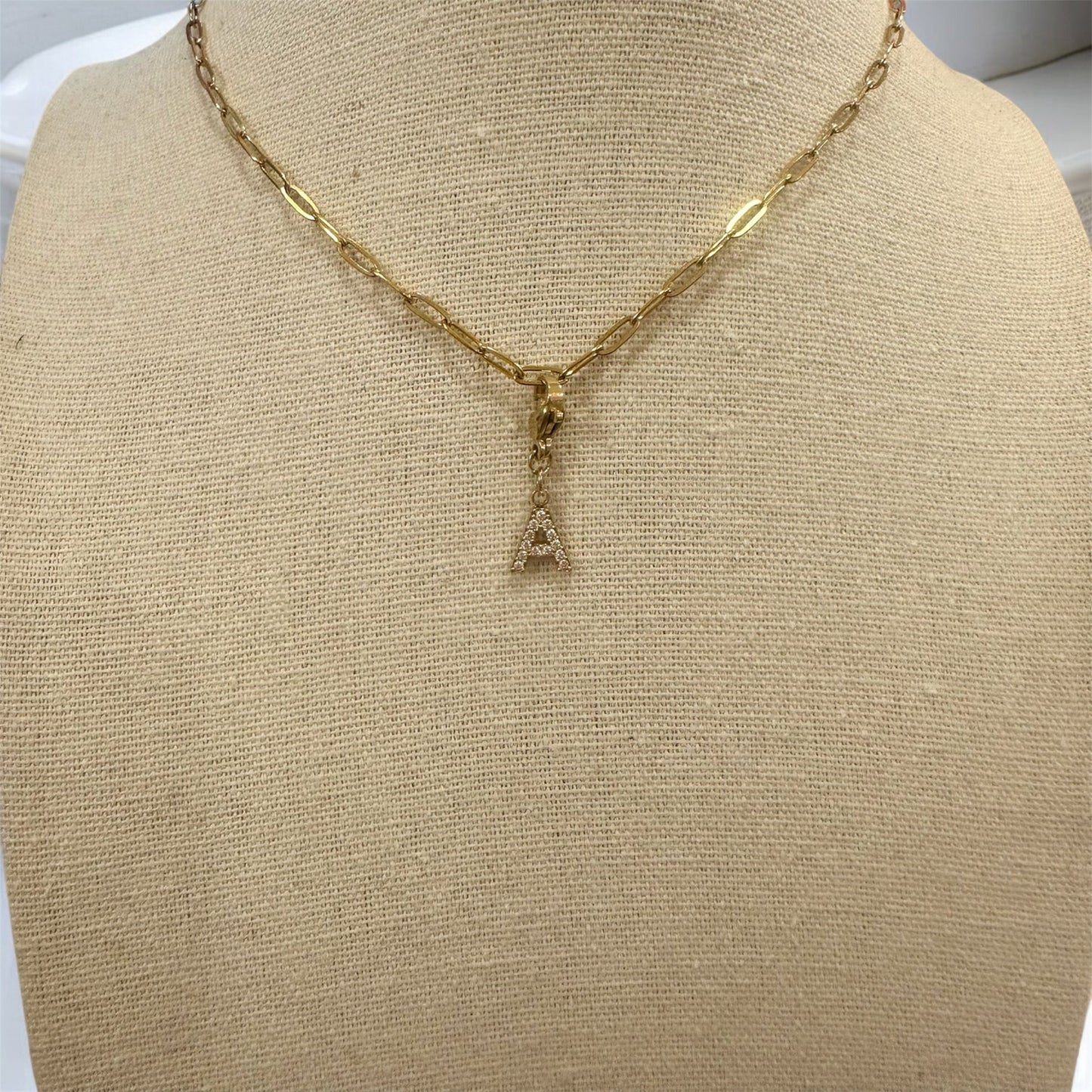 Pack chaine doré + lettre strass Alaïa Bijoux
