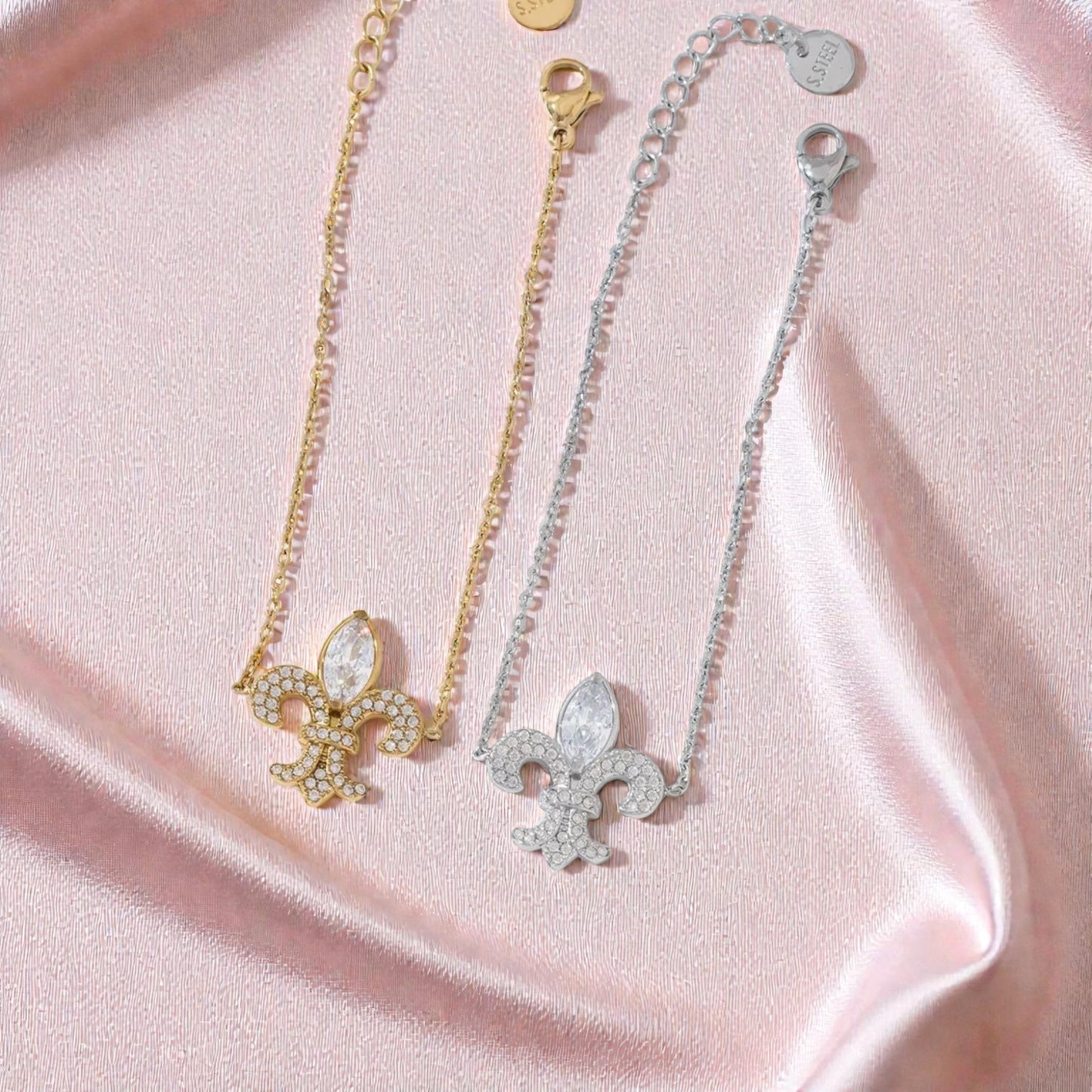 Bracelet fleurs de lys