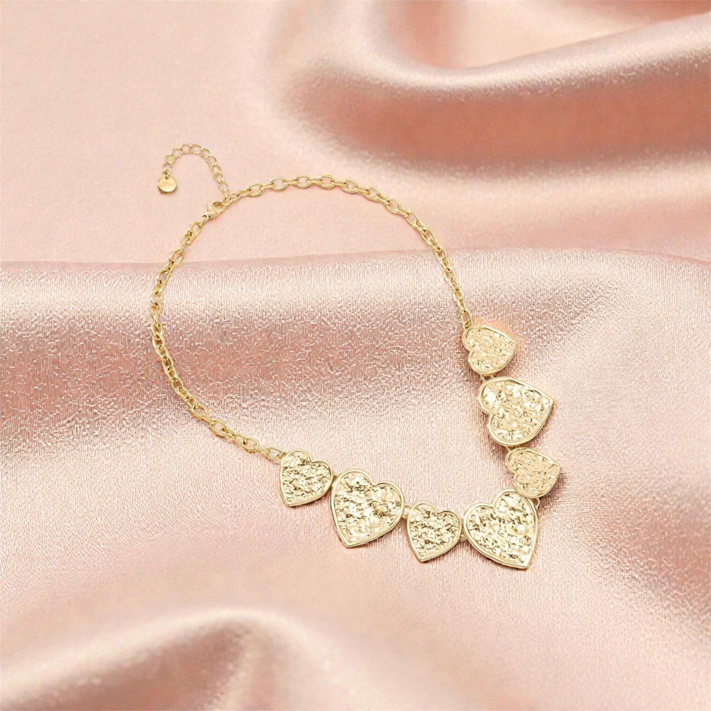 Collier cœur plaque