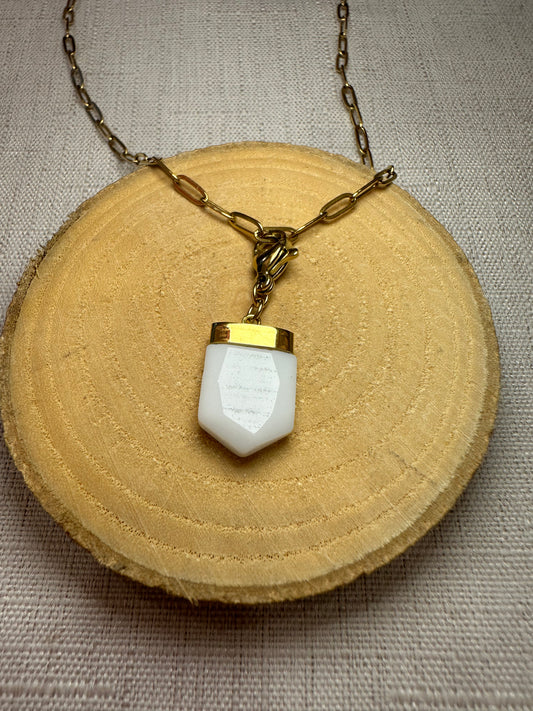 Amulette blanche Alaïa Bijoux